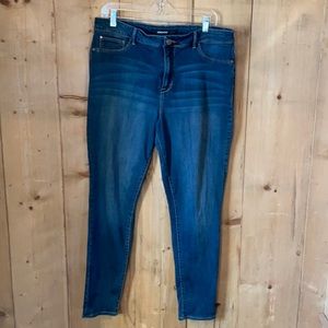 Jordache jeans for Women - super skinny